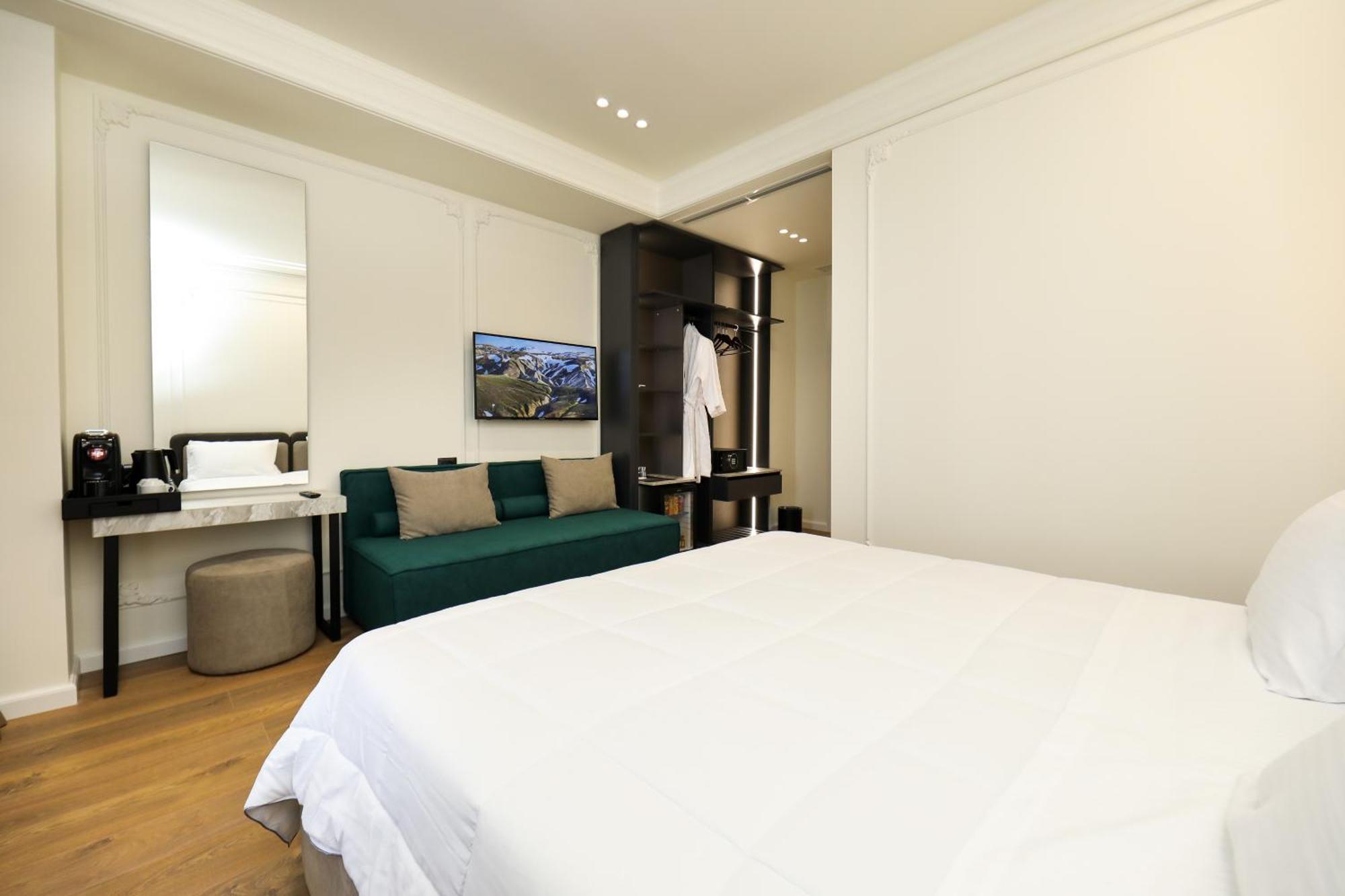 Hotel Adore วญอเรอ ภายนอก รูปภาพ
